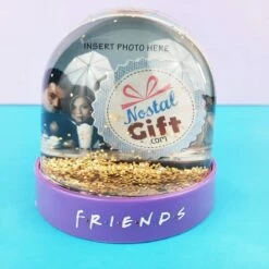 Friends - Boule Ă Neige Personnalisable
