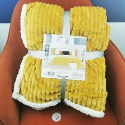 Plaid Doux Velours Côtelé Moutarde Et Revers Polaire Blanc 180X220 Cm