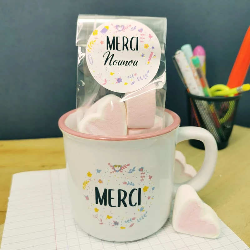 Mug "Merci" Et Ses Guimauves Coeurs X10 - Cadeau "Merci Nounou"